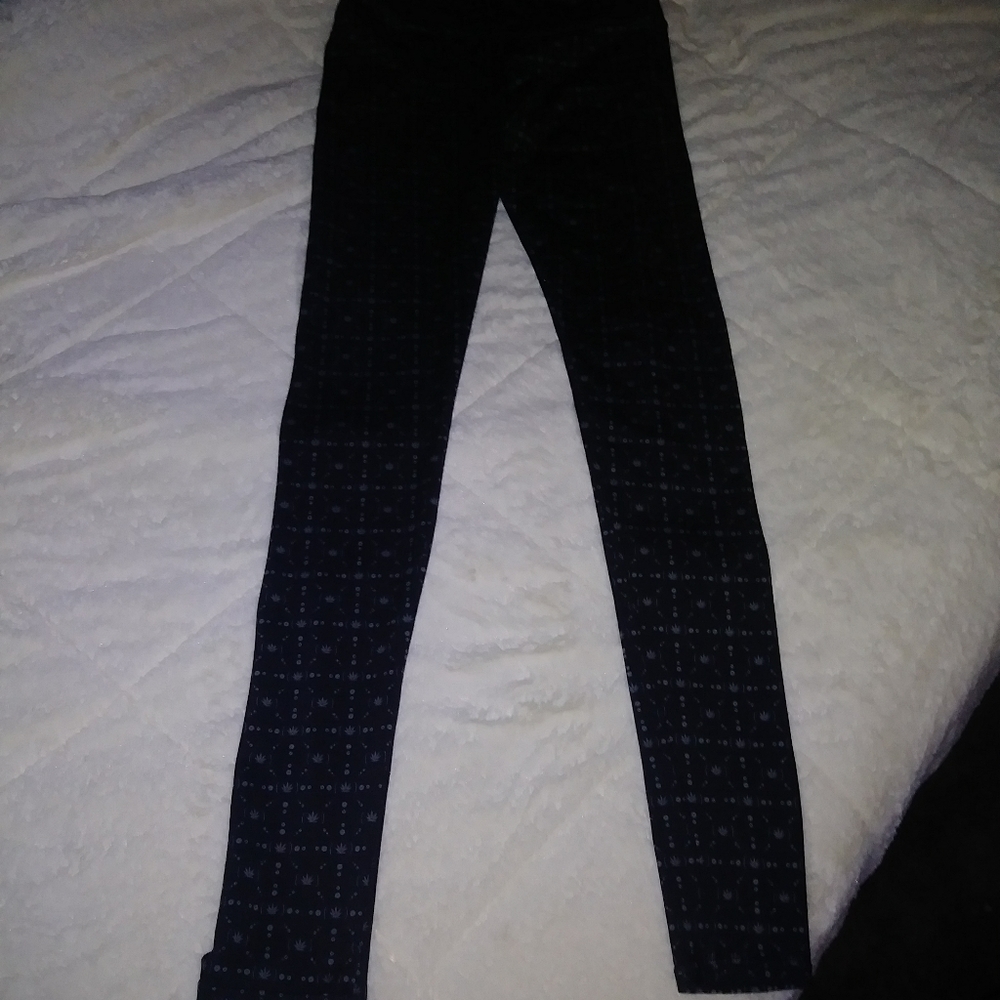 Hemp Leaf Leggings